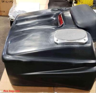 Harley Davidson fiberglass touring pack - Thumbnail 2