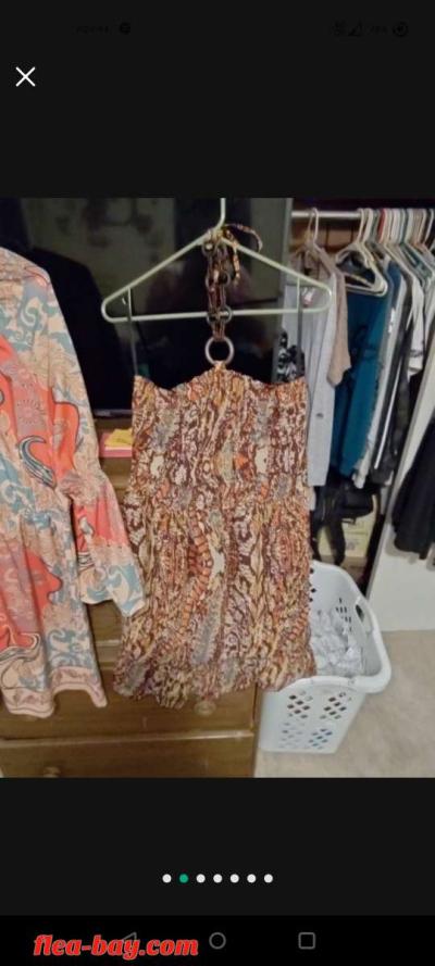 Dresses All Large Or XXL But Fits Like Large Or XL - Thumbnail 2