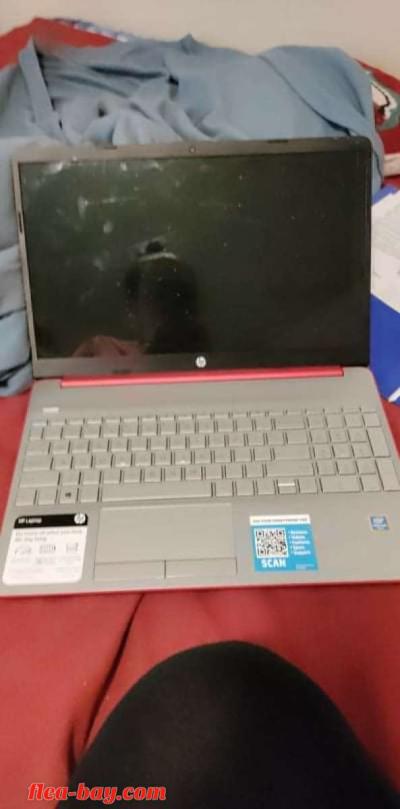 Hp 15.6" laptop 4gb/128gb windows 10 - Thumbnail 2
