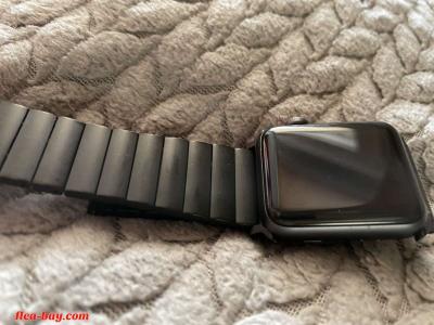 apple watch - Thumbnail 3
