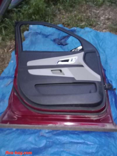 2012 Chevy equinox doors in great condition - Thumbnail 3