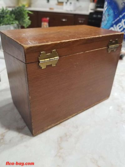 Vintage Wood Coupons Box 6.75" Long  x5.25" Tall x 4" Wide - Thumbnail 3