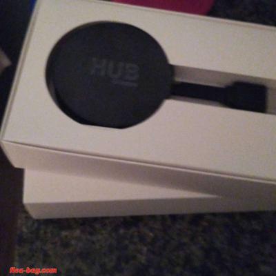 VIZIO 43' SMART TV AND BRAND NEW IN BOX GOOGLE TV HUB - Thumbnail 3