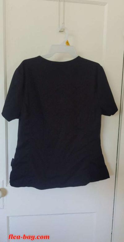 Women's scrub top. - Thumbnail 3