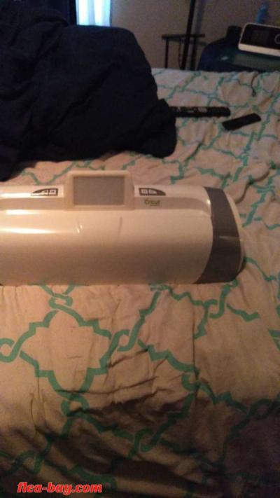 CRICUT - Thumbnail 2