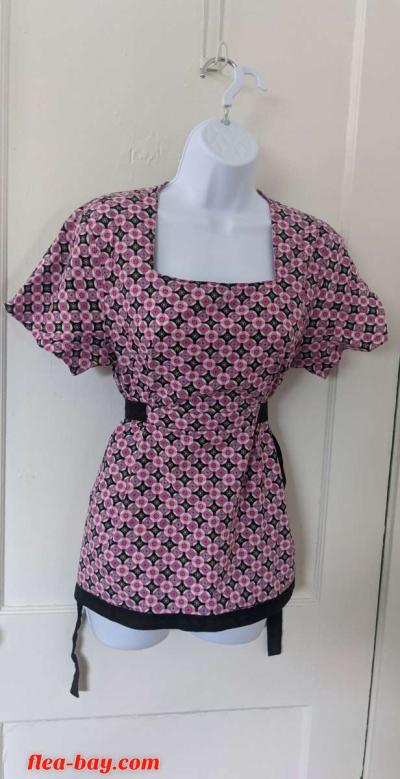 Scrub top - Rockford, Illinois