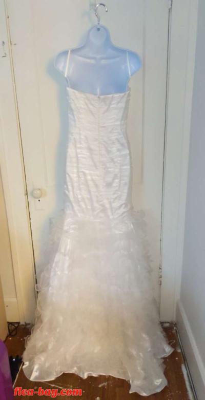 Wedding Dress. - Thumbnail 2