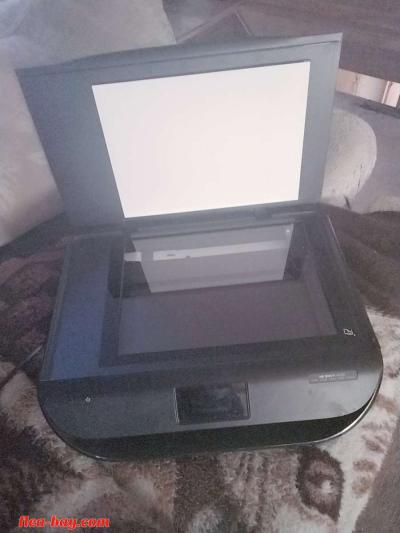 HP ENVY 4520 printer - Thumbnail 3