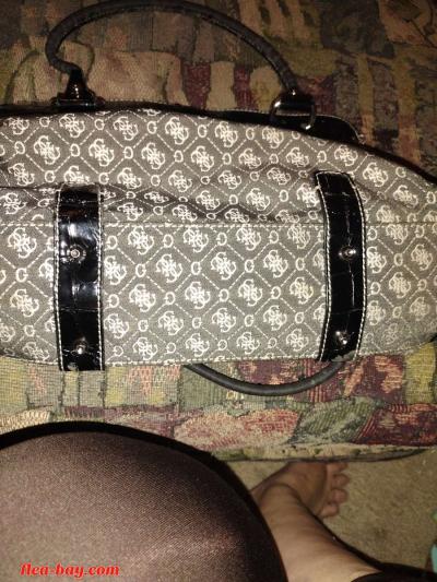 guess handbag pre loved - Thumbnail 2