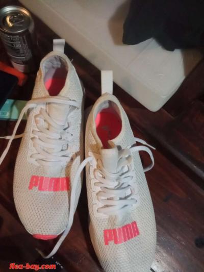 women's puma tennis shoes size 8.5 - Thumbnail 2