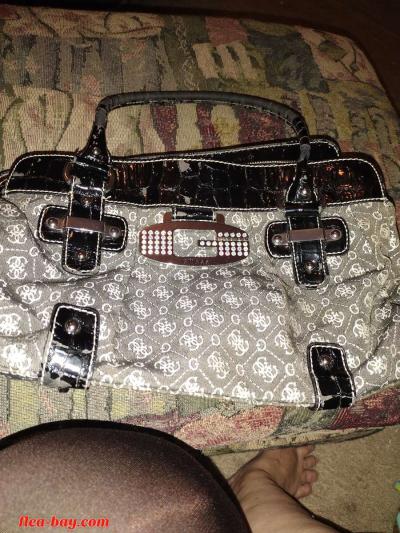 guess handbag pre loved