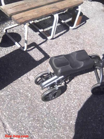 knee scooter - Thumbnail 2