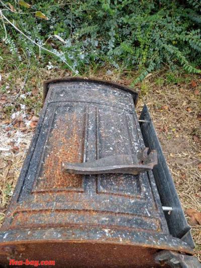 vintage Franklin wood stove - Thumbnail 4