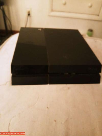 playstation 4 - Thumbnail 2