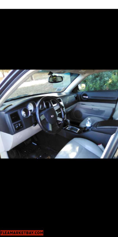 Hi, I'm selling my 2007 Dodge Magnum with 119,000 miles ever - Thumbnail 5