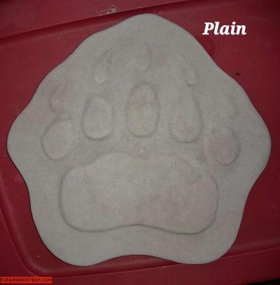 Bear Paw Stepping Stones - Thumbnail 3
