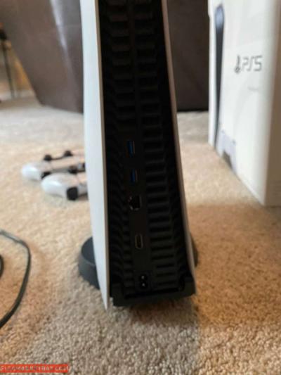 PS5 DISC EDITION - Thumbnail 3