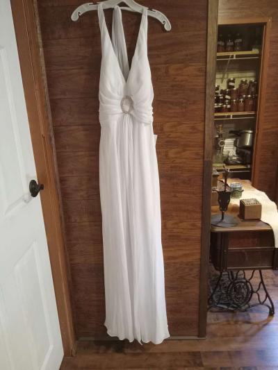 Davids Bridal wedding dress - Thumbnail 3