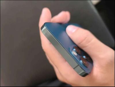 IPhone 12 pro max - Thumbnail 5