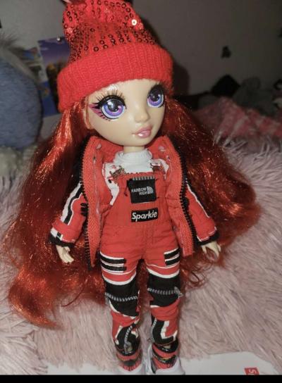 Red rainbow high doll - Thumbnail 4