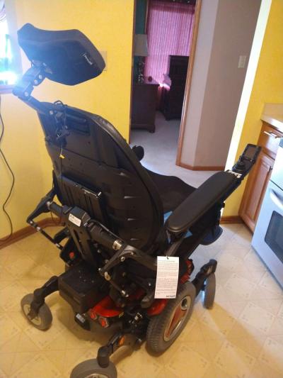 brand new wheelchair the name brand is permobi m300 HD - Thumbnail 4