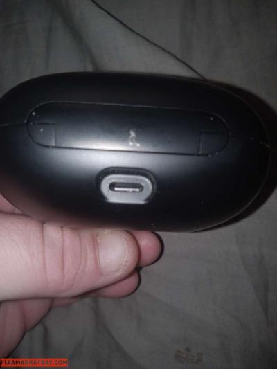 Beats By Dr. Dre - Thumbnail 2