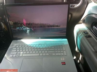 Dell LabTop - Thumbnail 2