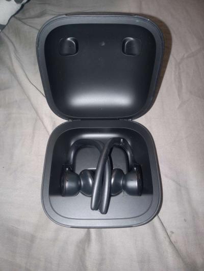 Beats By Dr. Dre - Thumbnail 3