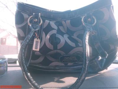 coach handbag - Thumbnail 2