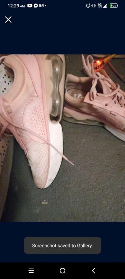 pink Nike air max women's size 6.5 - Thumbnail 3
