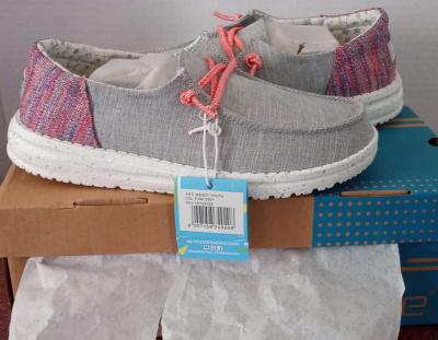 girls hey dudes size 3y 4l