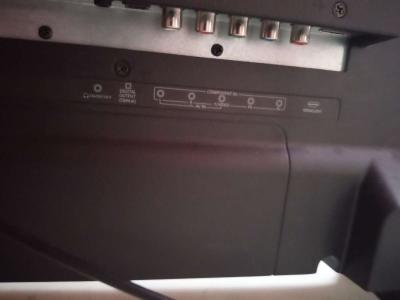 hennisee flatscreen tv - Thumbnail 4