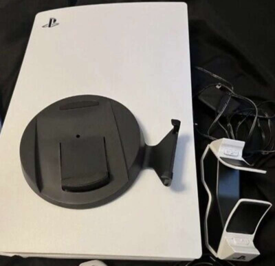 PS5 disc edition - Thumbnail 3