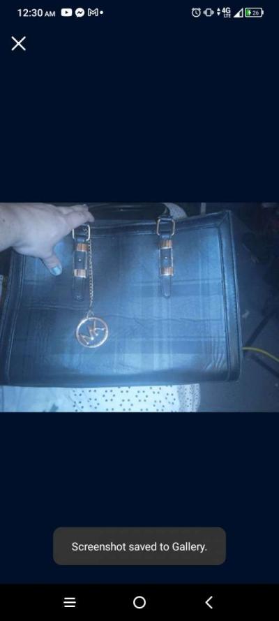 Micheal kors purse .. never used - Thumbnail 3