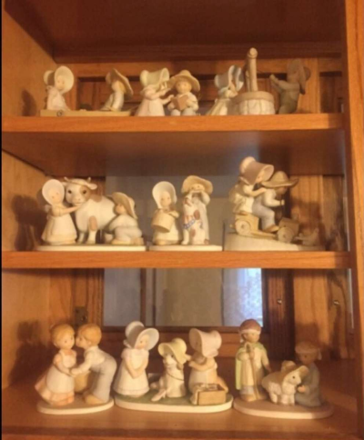Home Interiors Circle of Friends Figurines and Christmas Pla - Thumbnail 6