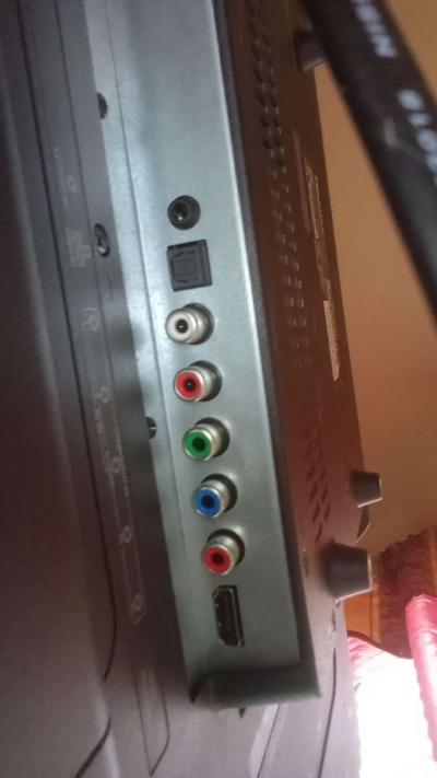 hennisee flatscreen tv - Thumbnail 3