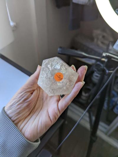 clear quartz tower - Thumbnail 4