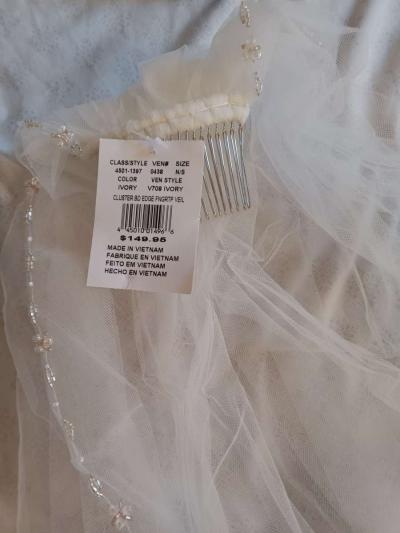 Davids bridal wedding dress/vail set - Thumbnail 5