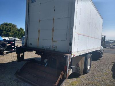 2001 international straight truck 4700 series - Thumbnail 4