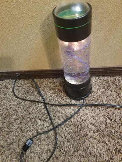 BRAND NEW LAVA LAMP