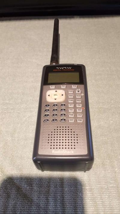 RadioShack Pro106 Digital Trunking Scanner
