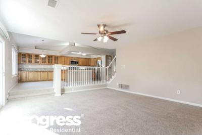 House for rent - Thumbnail 3