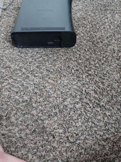 Xbox 360 - Thumbnail 4