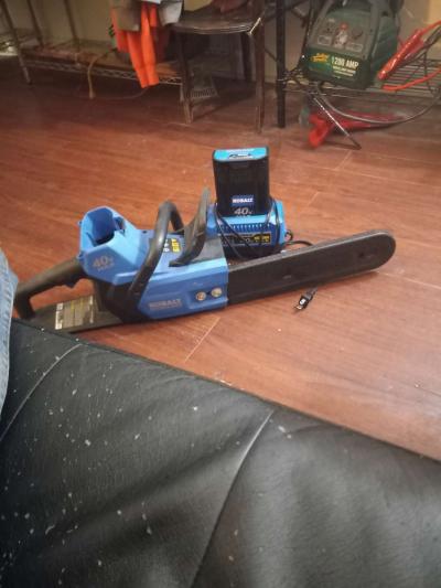 chainsaw battery operated - Abington, Pennsylvania