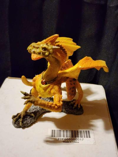 Danbury Mint Fabulous Dragons  Grindalyx Collectible - Thumbnail 4