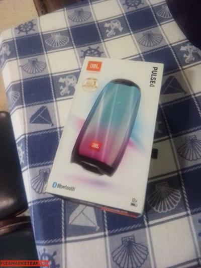 A jbl pulse 4 Bluetooth speaker and a Gateway laptop - Thumbnail 2