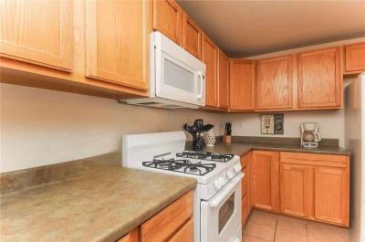 single family home - Thumbnail 3