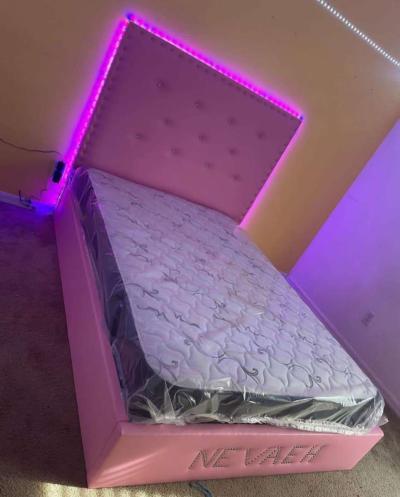 Beds made to order I OFFER FINANCING ASK FOR PRICE - Thumbnail 3