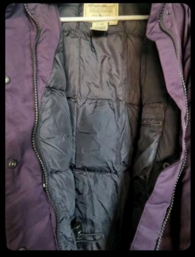 Eddie Bauer plum colored womens SZ Med Goose Down - Thumbnail 3