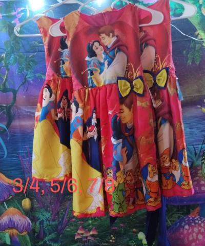 Snow White dress 3 sizes - Conroe, Texas